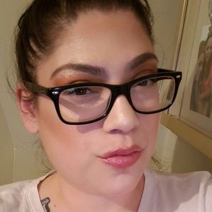 Meet your Posher, Delilah